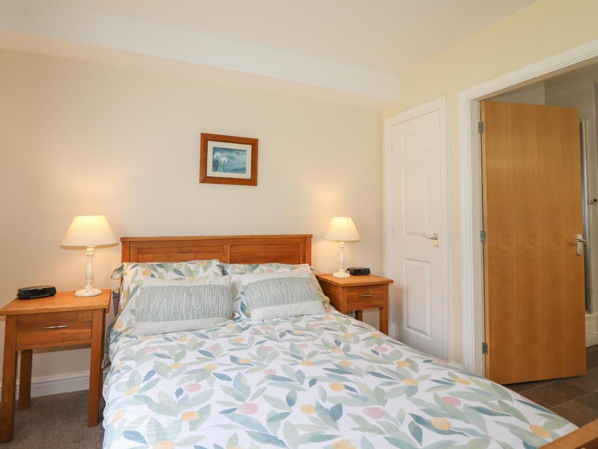 Tilly Mint Cottage Пенріт Екстер'єр фото